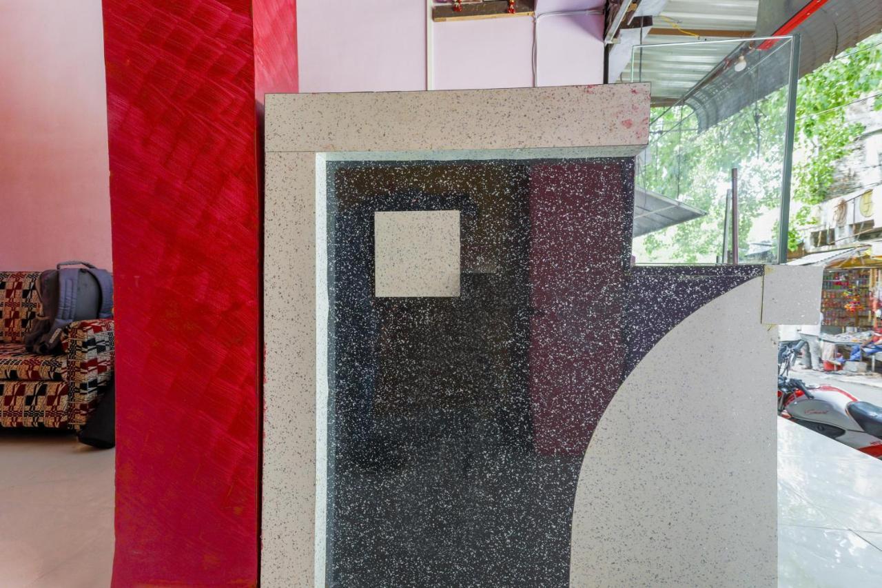 Oyo 45752 Hotel Sb Palace Godarpura Ngoại thất bức ảnh
