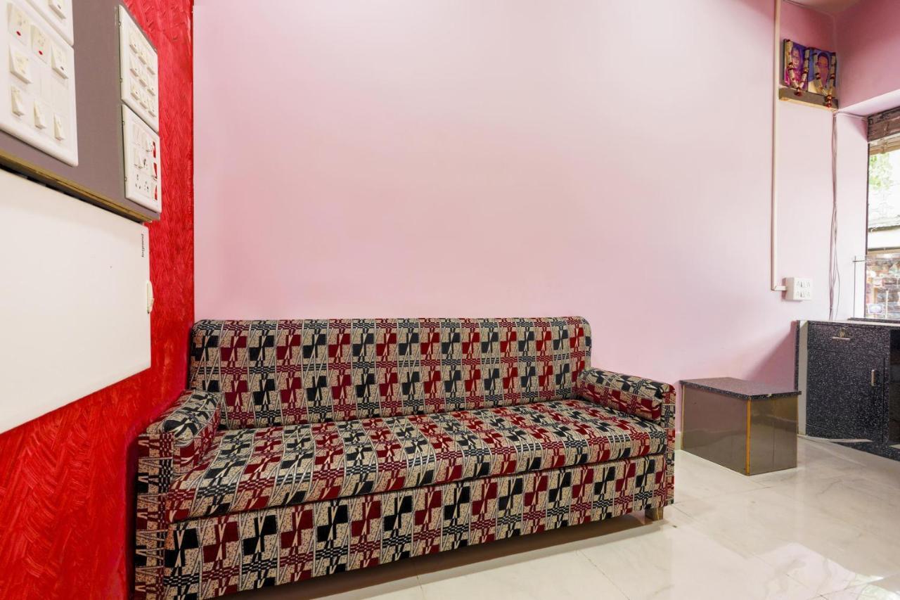 Oyo 45752 Hotel Sb Palace Godarpura Ngoại thất bức ảnh